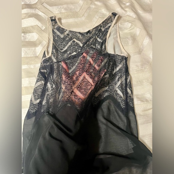 EUC Do&Be Sheer Geo Pattern Tank Top, SZ XS - Picture 2 of 5